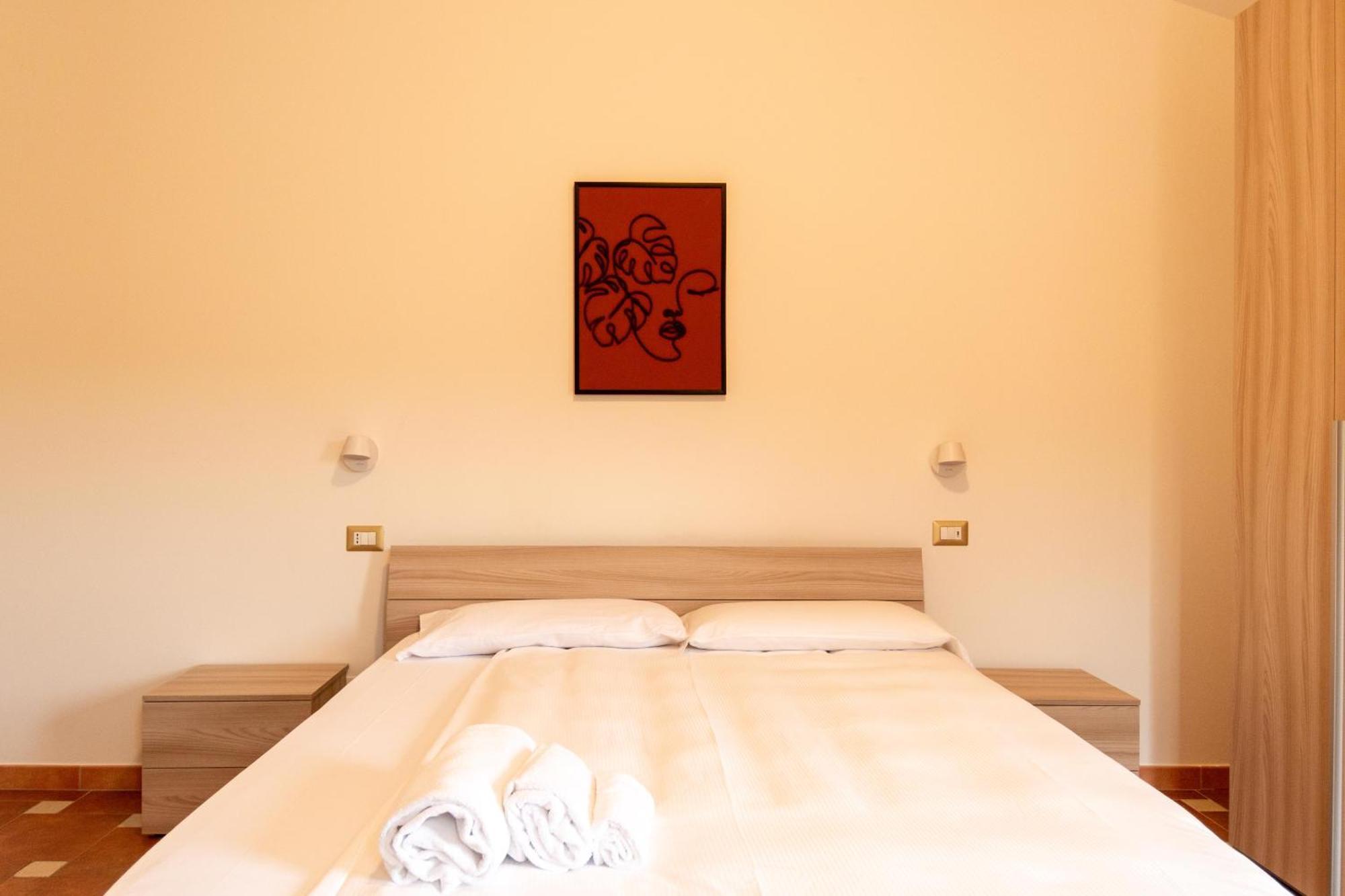 Vigneto - Italian Restaurant & B&B Villa Rosa Di Martinsicuro Dış mekan fotoğraf