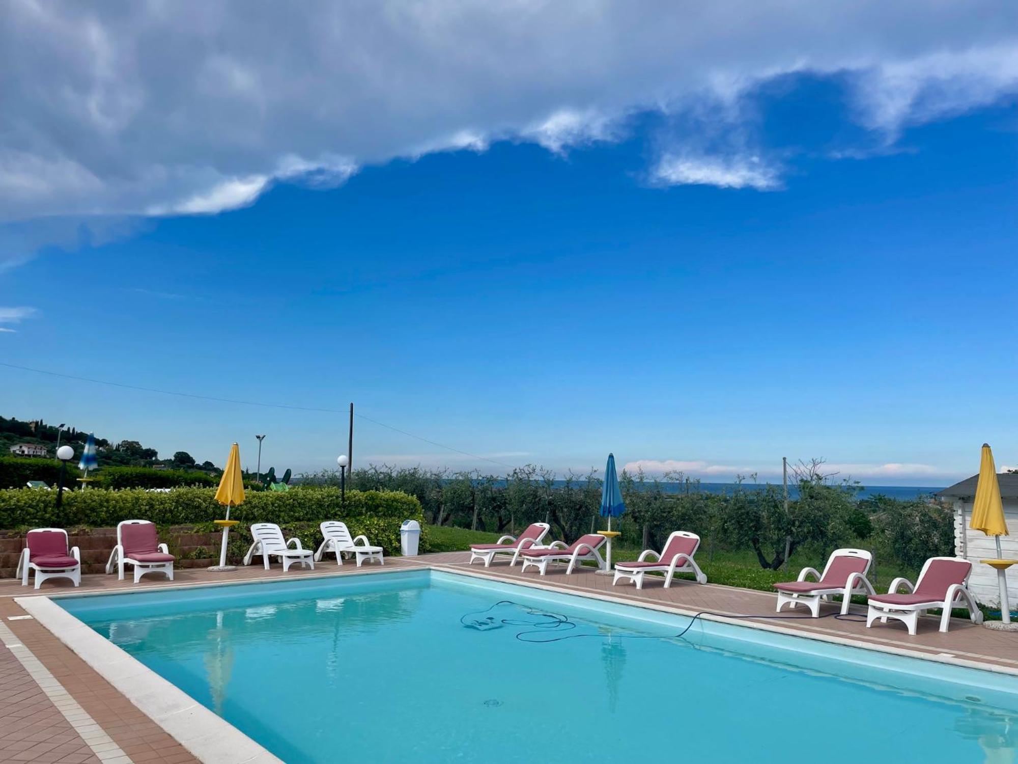 Vigneto - Italian Restaurant & B&B Villa Rosa Di Martinsicuro Dış mekan fotoğraf